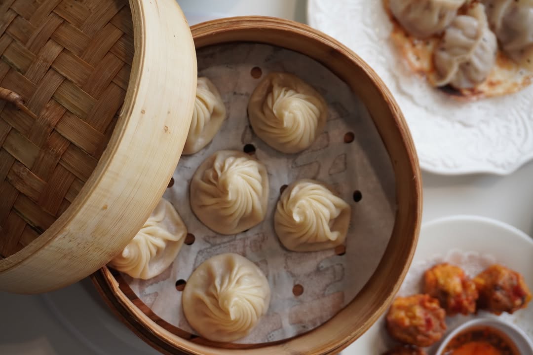 Xiao long bao in bamboo steamer